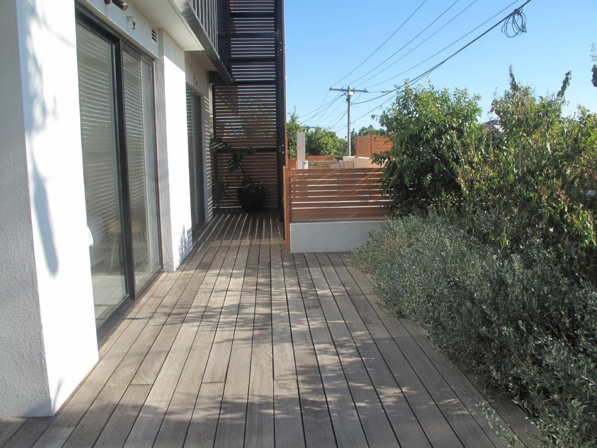 Modern 3 Bedroom Apt With Free Parking, Netflix, Wifi & Welcome Wine By Bnb Pro Melbourne City Exterior foto
